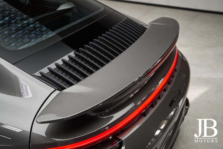 Porsche 992 Turbo