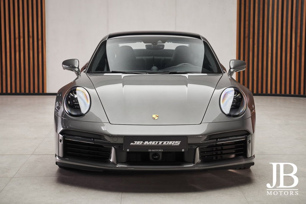 Porsche 992 Turbo