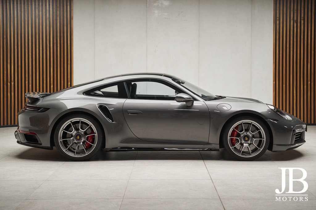 Porsche 992 Turbo