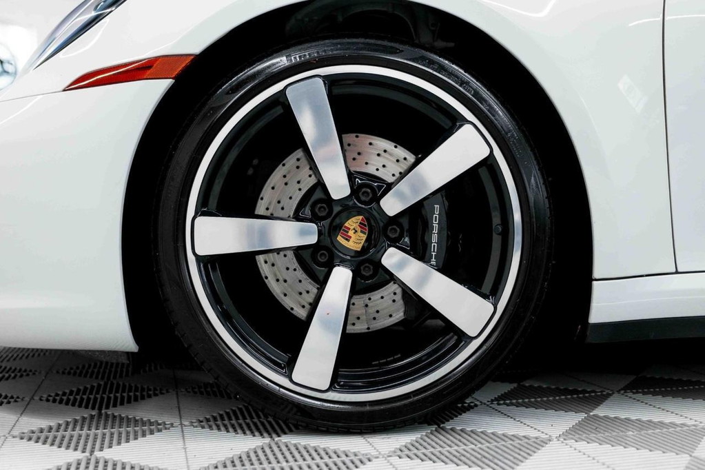 Porsche 992 Carrera S