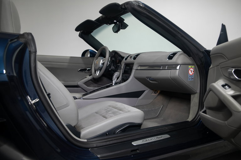 Porsche 981 Boxster