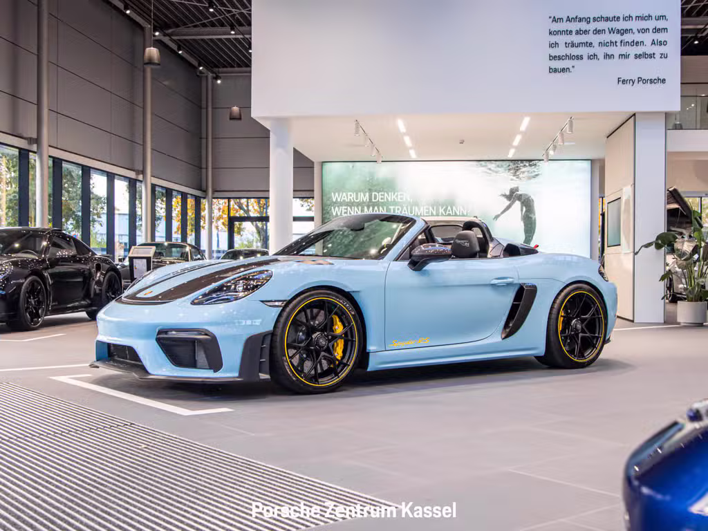 Porsche 718 Spyder RS