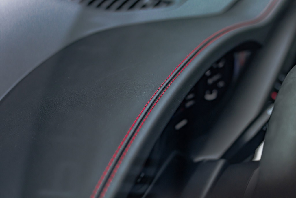 Porsche 992 Carrera GTS