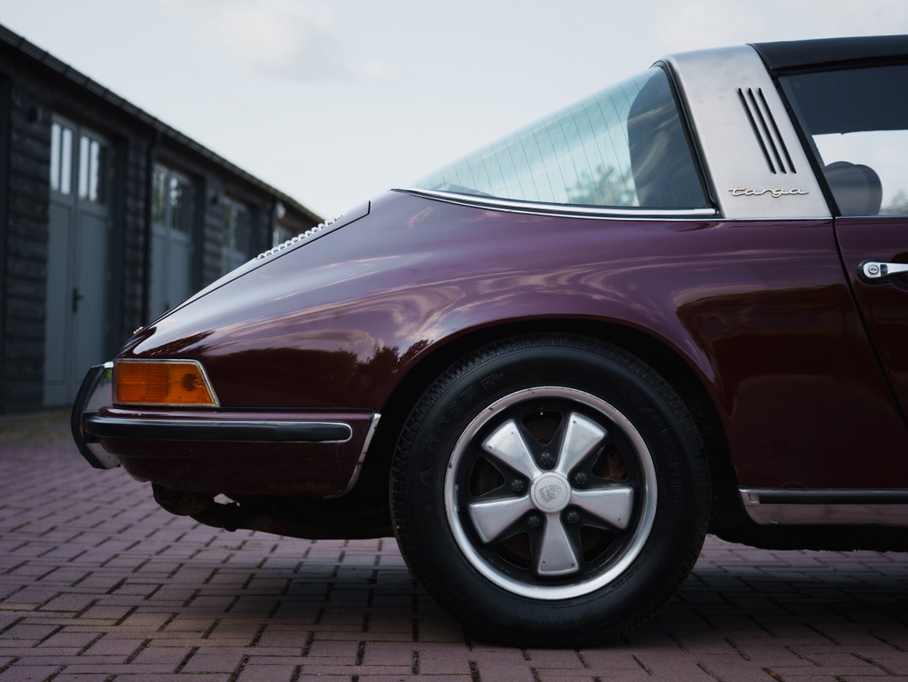 Porsche 911 E