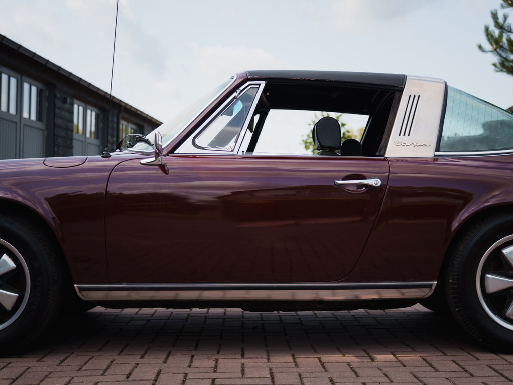 Porsche 911 E