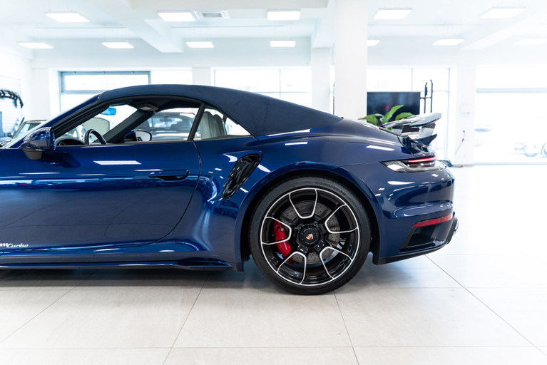 Porsche 992 Turbo