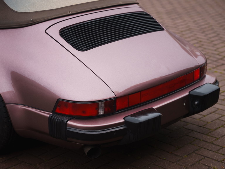 Porsche 911 Carrera 3.2 (US)
