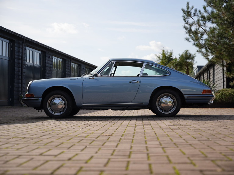 Porsche 912