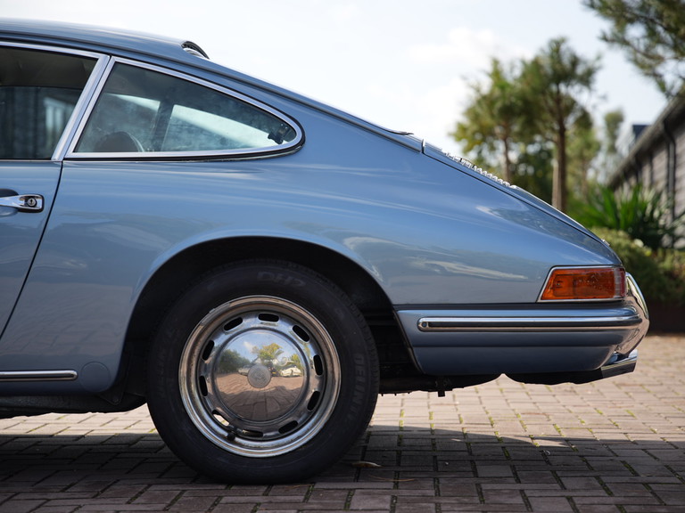Porsche 912