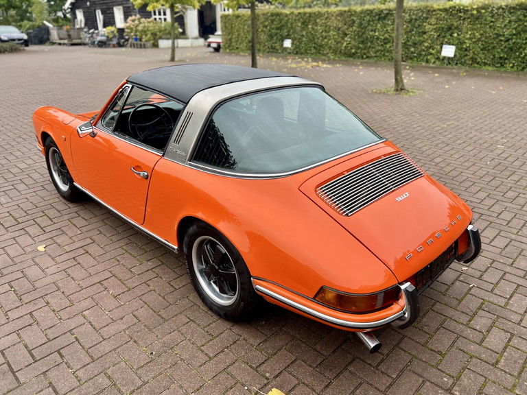 Porsche 911 T