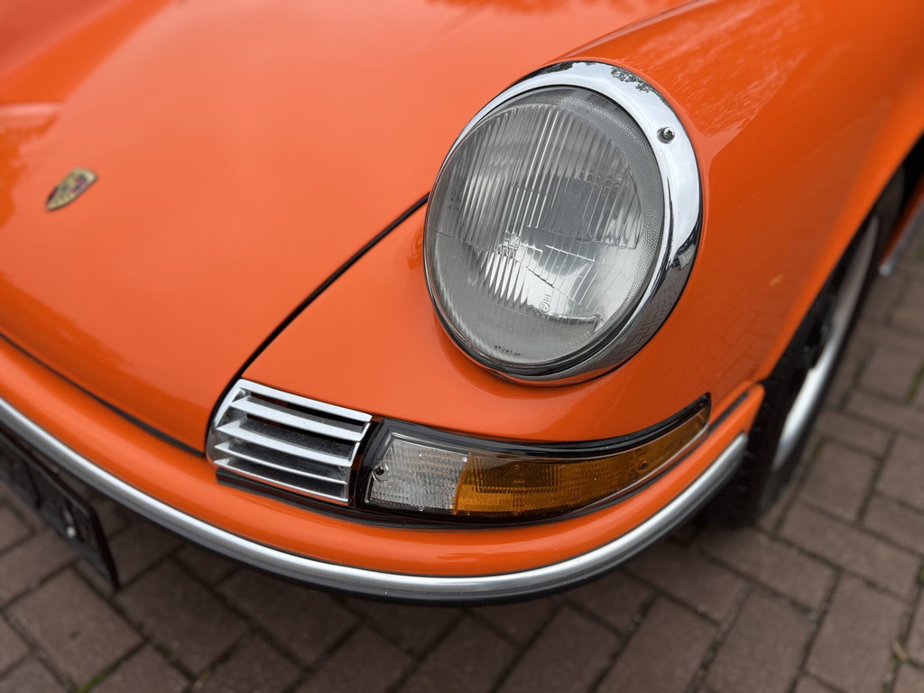 Porsche 911 T