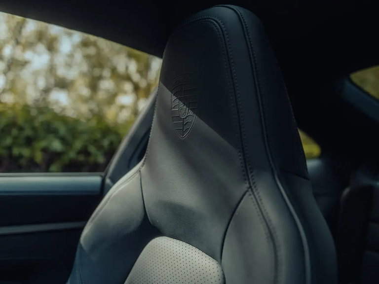 Porsche 992.2 Carrera