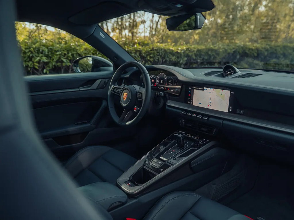 Porsche 992.2 Carrera