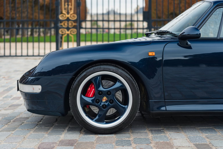 Porsche 993 Carrera 4S