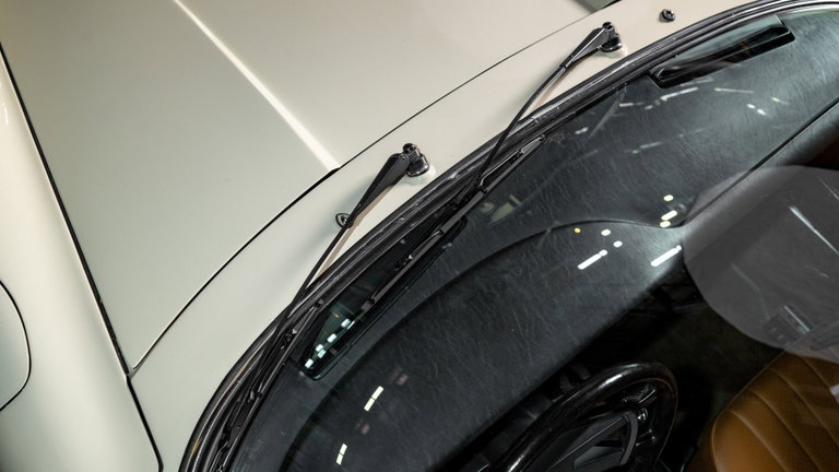 Porsche 911 T (US)