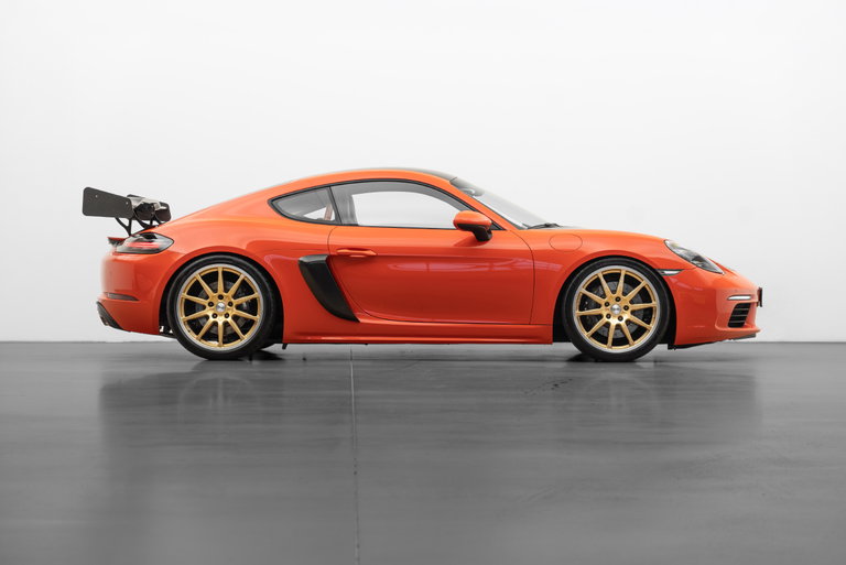 Porsche 718 Cayman S