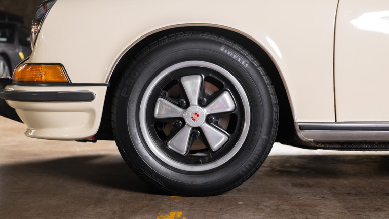 Porsche 911 T (US)