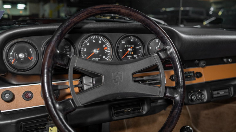 Porsche 911 T (US)