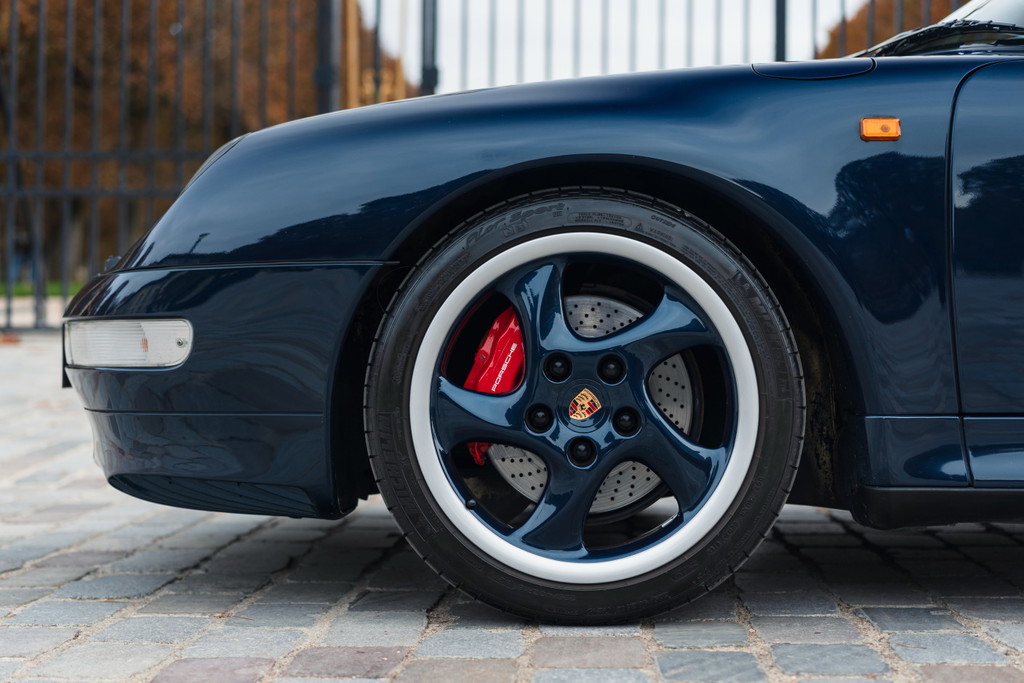 Porsche 993 Carrera 4S