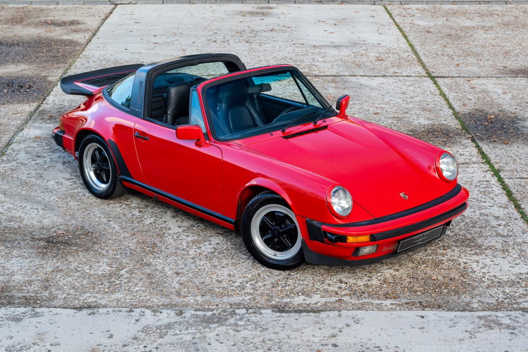 Porsche 911 Carrera 3.2