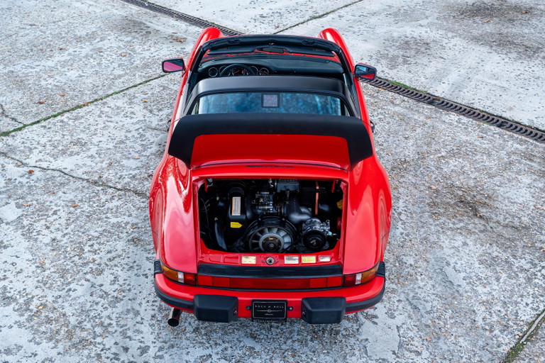 Porsche 911 Carrera 3.2 (US)