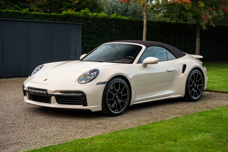 Porsche 992 Turbo