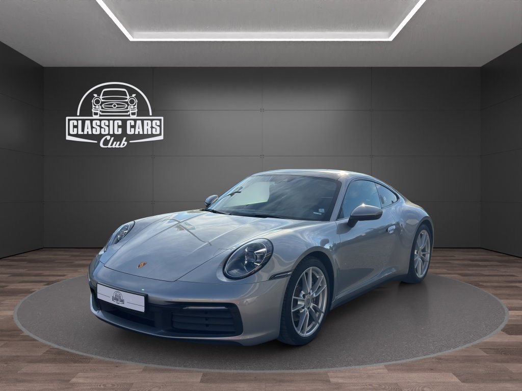 Porsche 992 Carrera 4