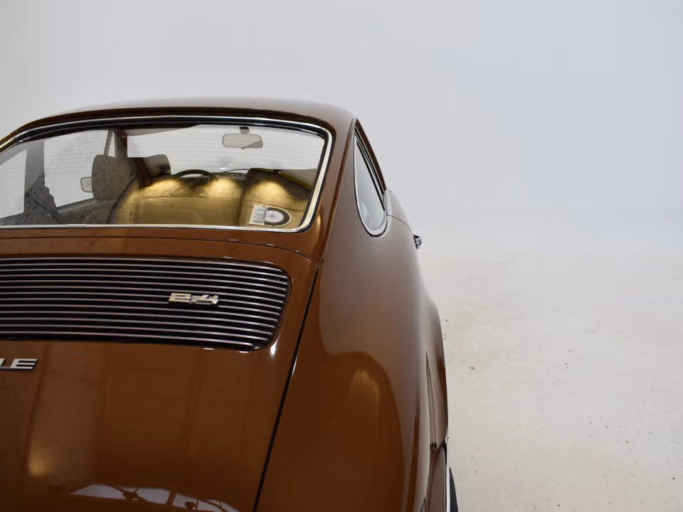 Porsche 911 E