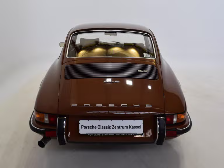 Porsche 911 E