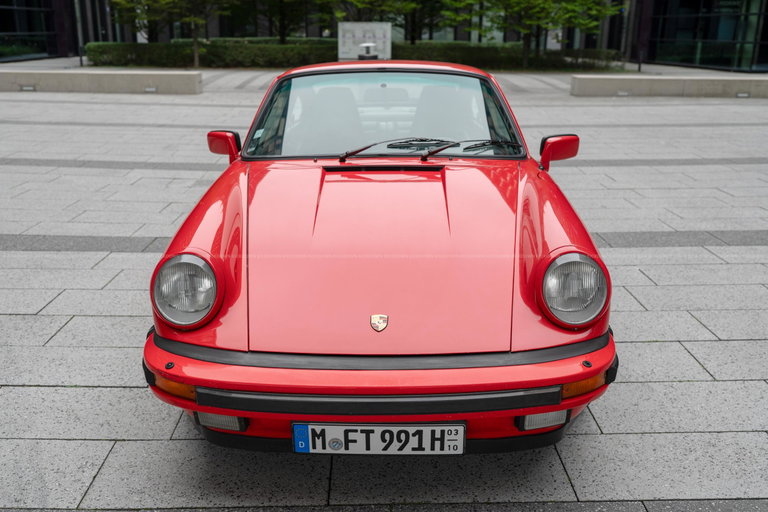 Porsche 911 Carrera 3.2