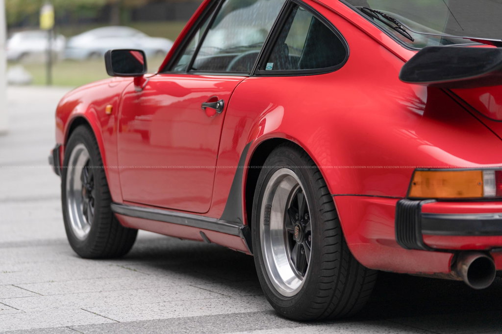 Porsche 911 Carrera 3.2