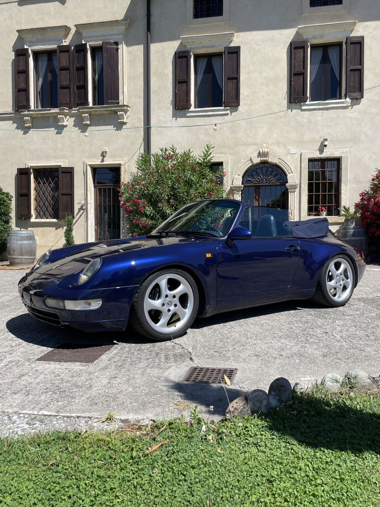 Porsche 993 Carrera
