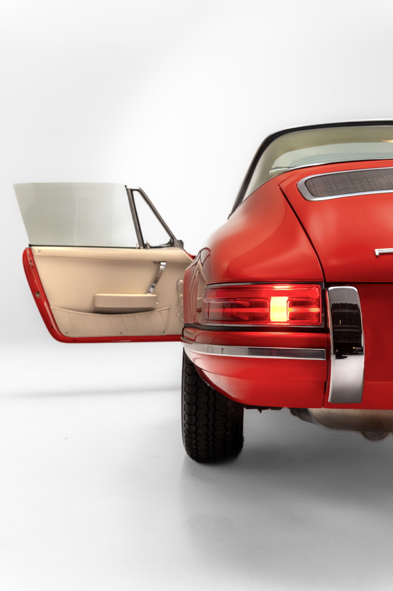 Porsche 911 T