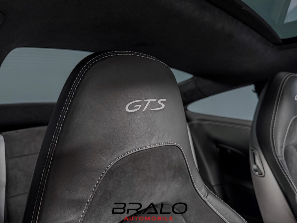 Porsche 991.2 Carrera 4 GTS