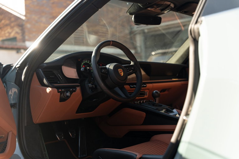 Porsche 911 S/T
