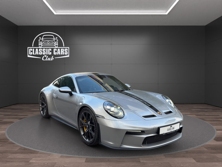 Porsche 992 GT3 Touring