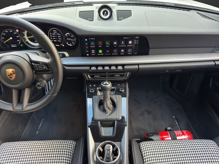 Porsche 992 GT3 Touring