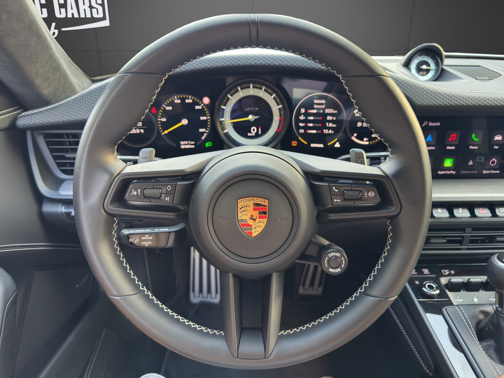 Porsche 992 GT3 Touring
