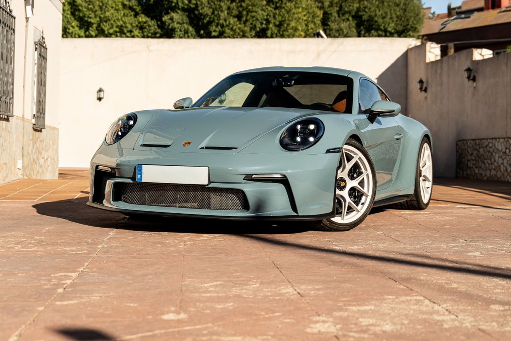 Porsche 911 S/T