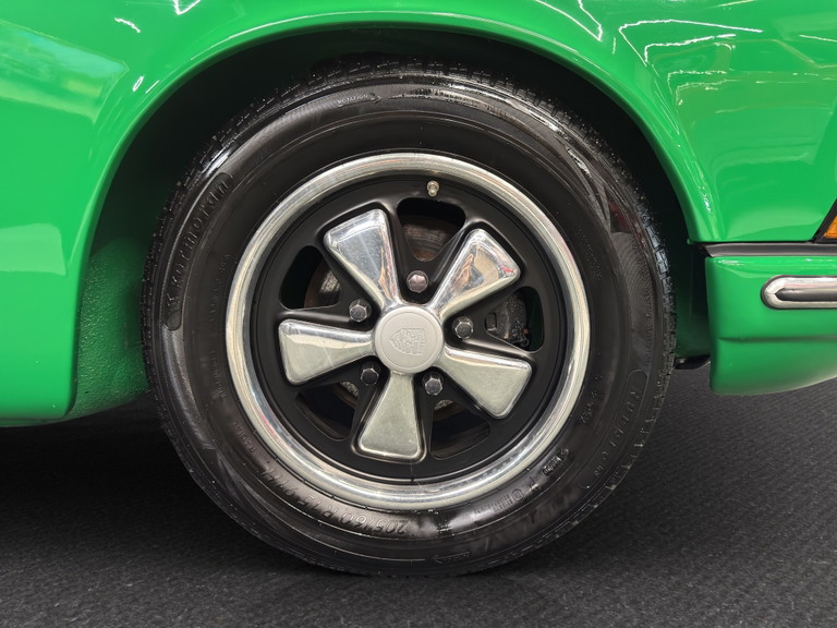 Porsche 911 T