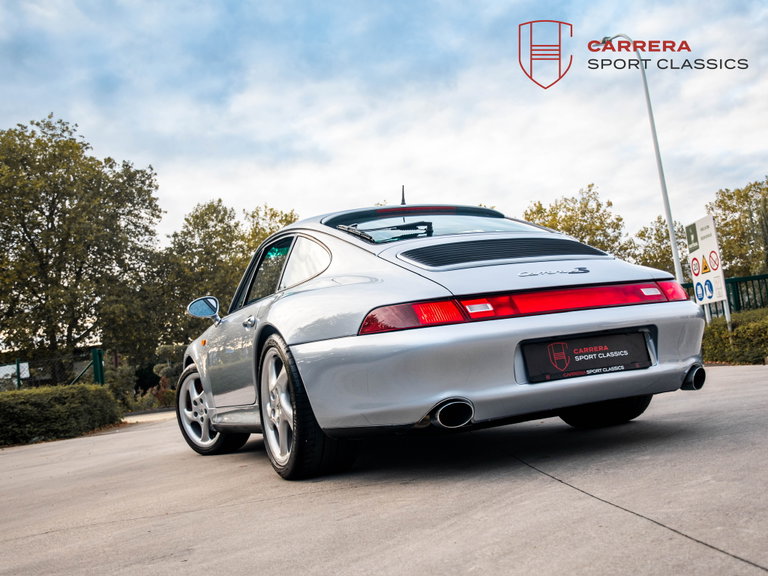 Porsche 993 Carrera 4S