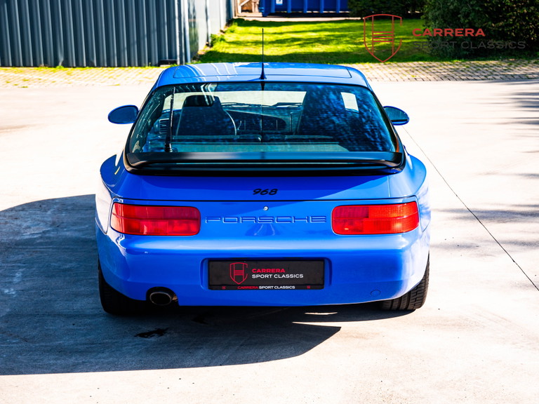 Porsche 968