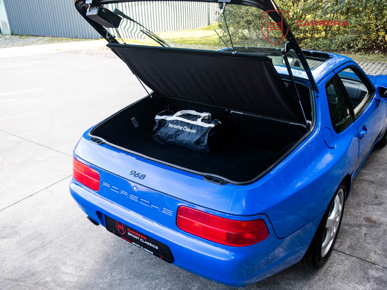 Porsche 968