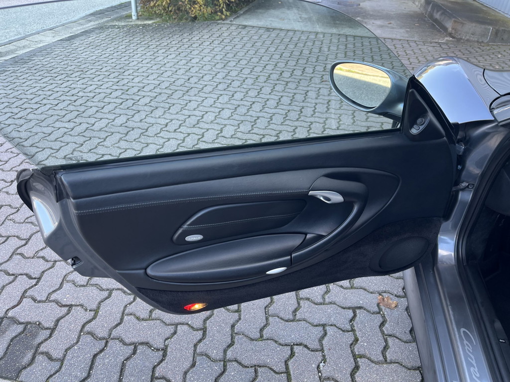 Porsche 996.2 Carrera 4S