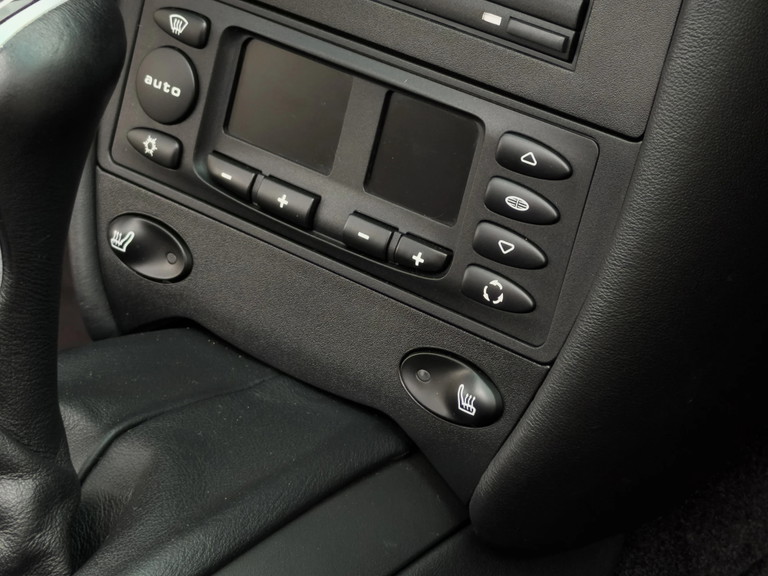 Porsche 996.2 Carrera 4