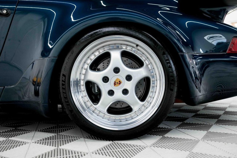 Porsche 964 Turbo