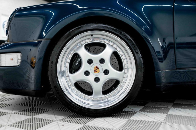 Porsche 964 Turbo