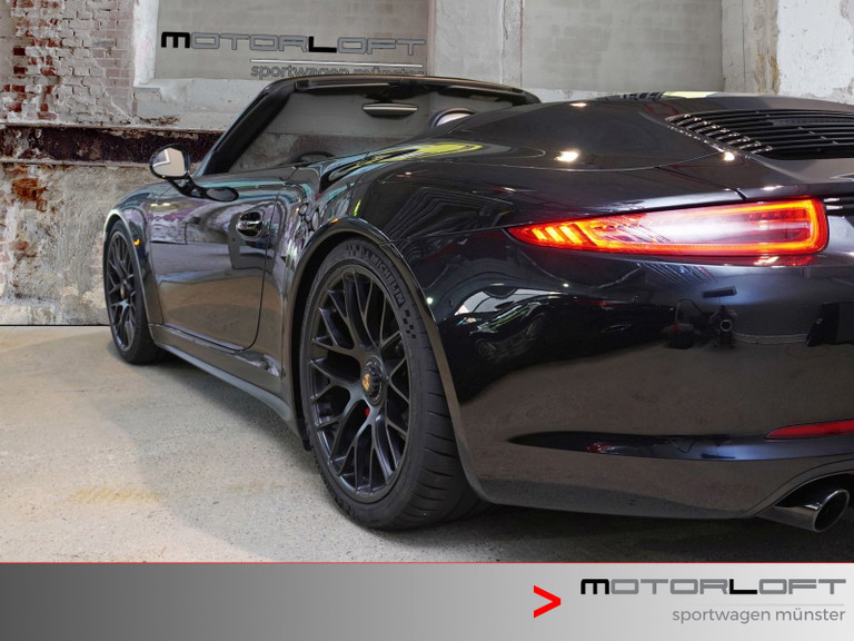 Porsche 991 Carrera GTS