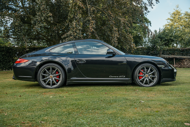 Porsche 997.2 Carrera GTS