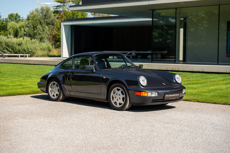 Porsche 964 Carrera 4
